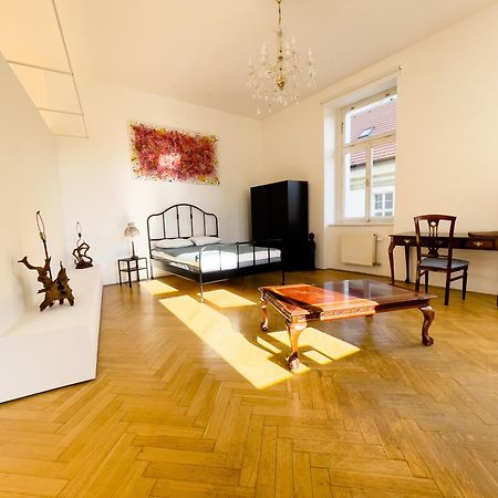 Center Of Prague Apartment 369 Екстериор снимка