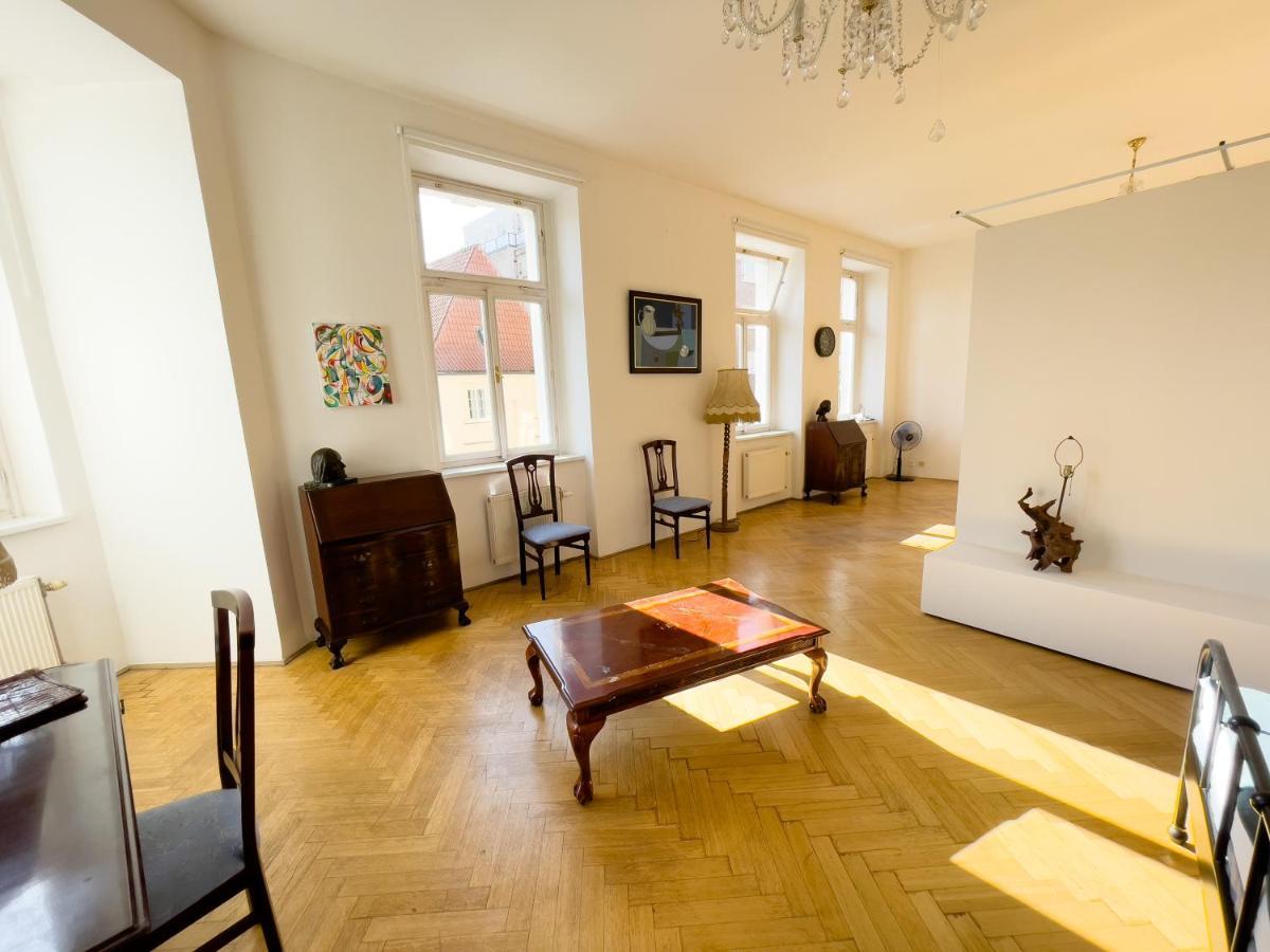 Center Of Prague Apartment 369 Екстериор снимка